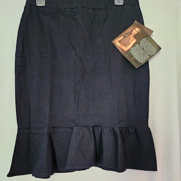 NWT IMAN Global Chic Black Skirt w/ ruffle (tulip) Size 10 - Picture 1 of 8